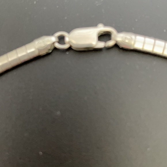 Sterling Silver Omega Link Necklace 16” Made in Italy 925 - Picture 3 of 7